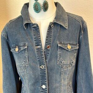 Womens Denim Jacket w/Long Fringe Size 2 NWT
